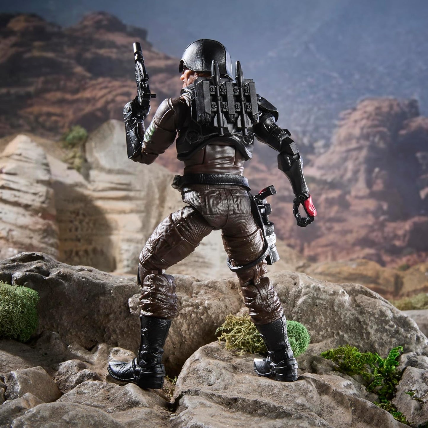 G.I. Joe Classified Series Major Bludd, Collectible 6 Inch Action Figure with 7 Accessories