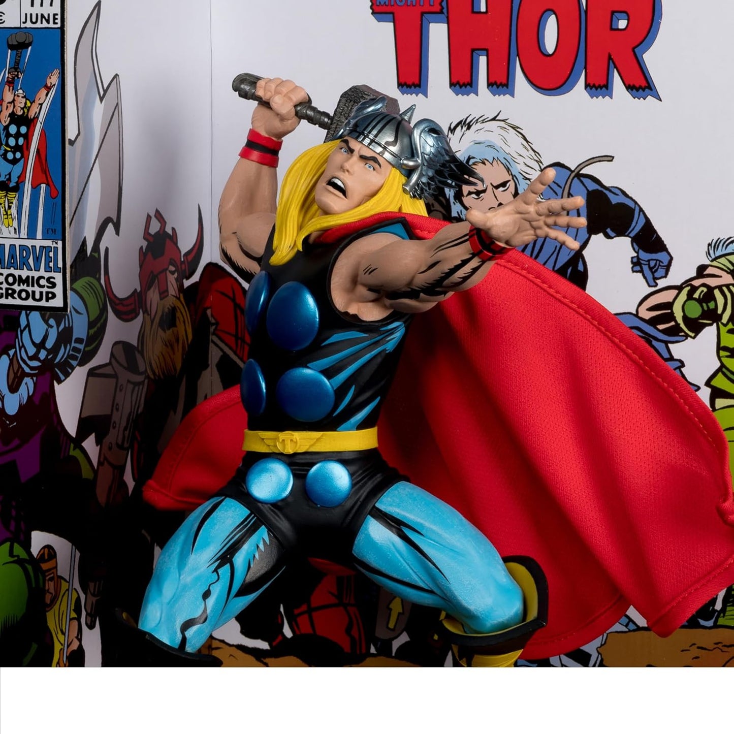 Marvel Thor 1:6th Scale Collectible with Scene & Comic