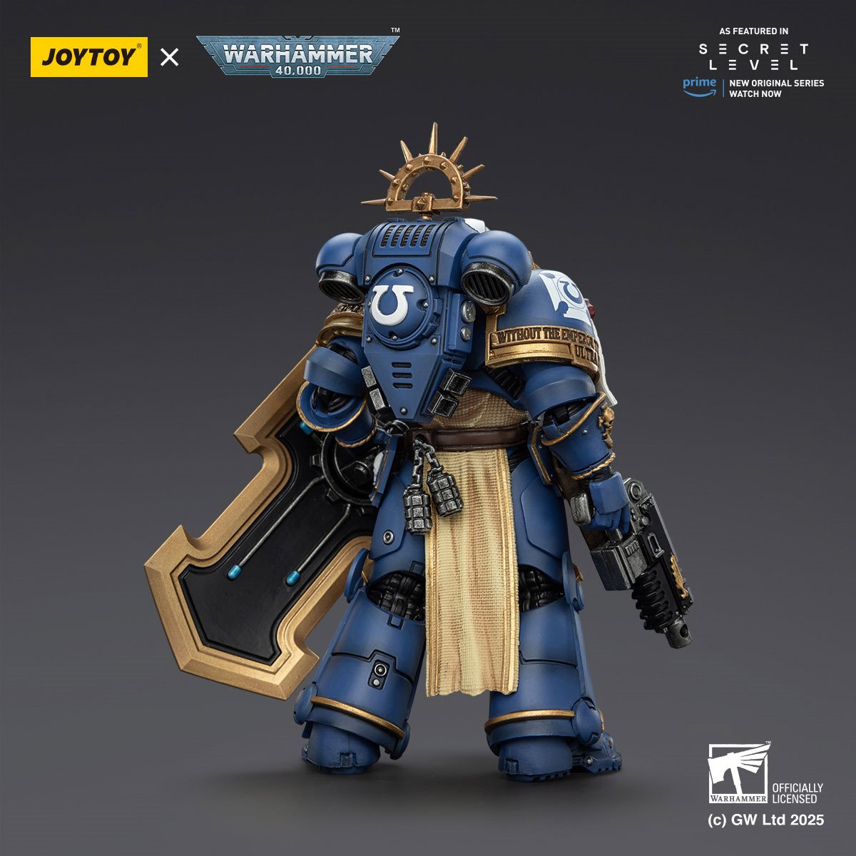 Warhammer 40,000 Ultramarines Levantus with Power Sword, Stormshield and Bolt Pistol 1:18 Scale Action Figure