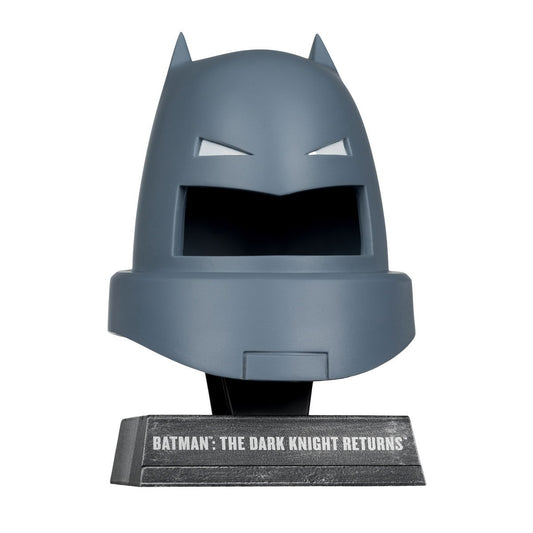 [Pre-Order] Batman: The Dark Knight Returns Armored Batman Cowl 1/3 Scale Replica