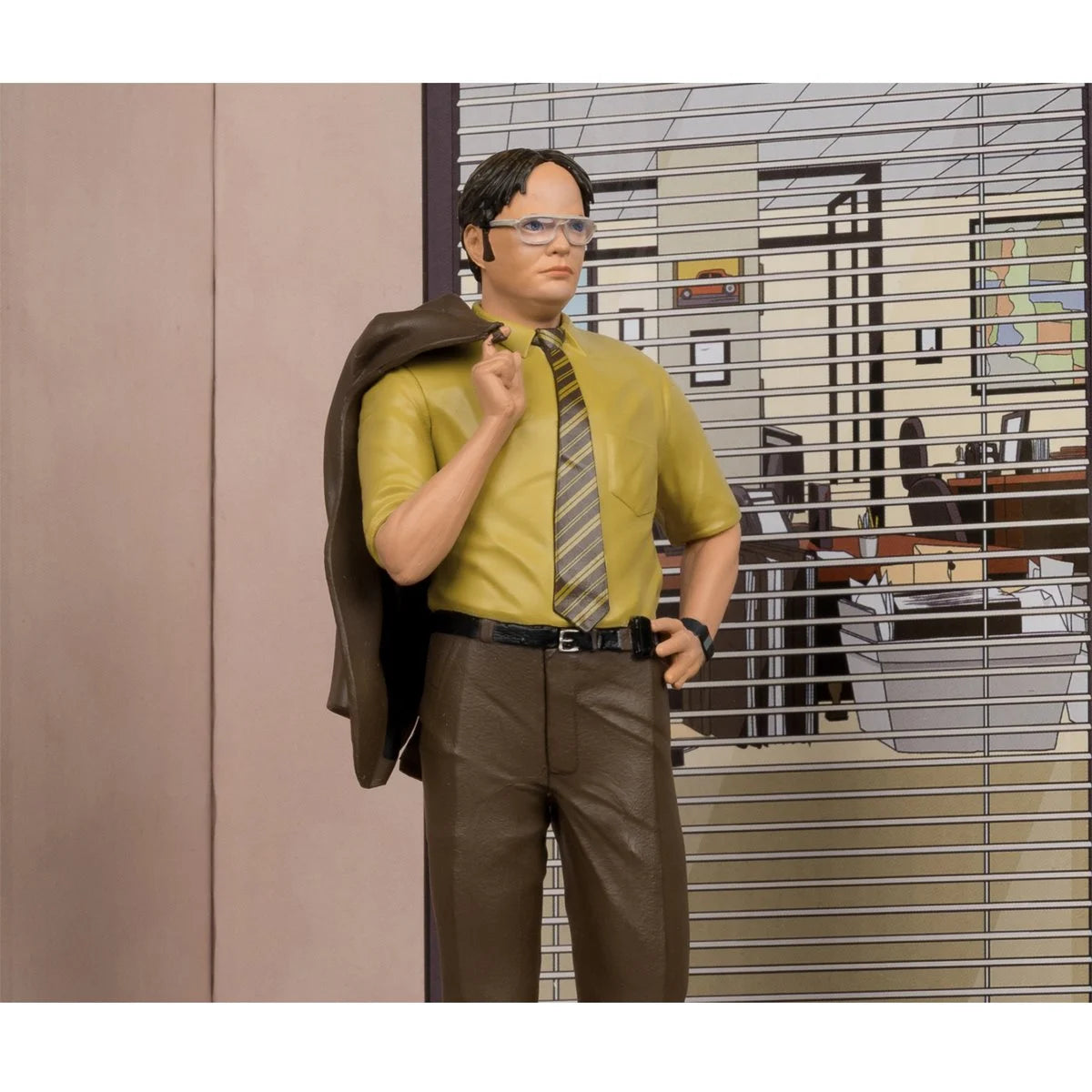Movie Maniacs NBC Universal Wave 4 The Office Dwight Schrute 6-Inch Scale Posed Figure