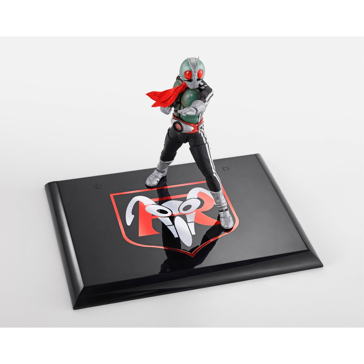 Kamen Rider Masked Rider 1 Legendary Showa Masked Riders Edition First Run Shinkocchou Seihou S.H.Figuarts Action Figure (Reissue)