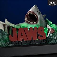 [Pre-Order] Jaws 50th Anniversary Light-Up 1:48 Scale Resin Statue