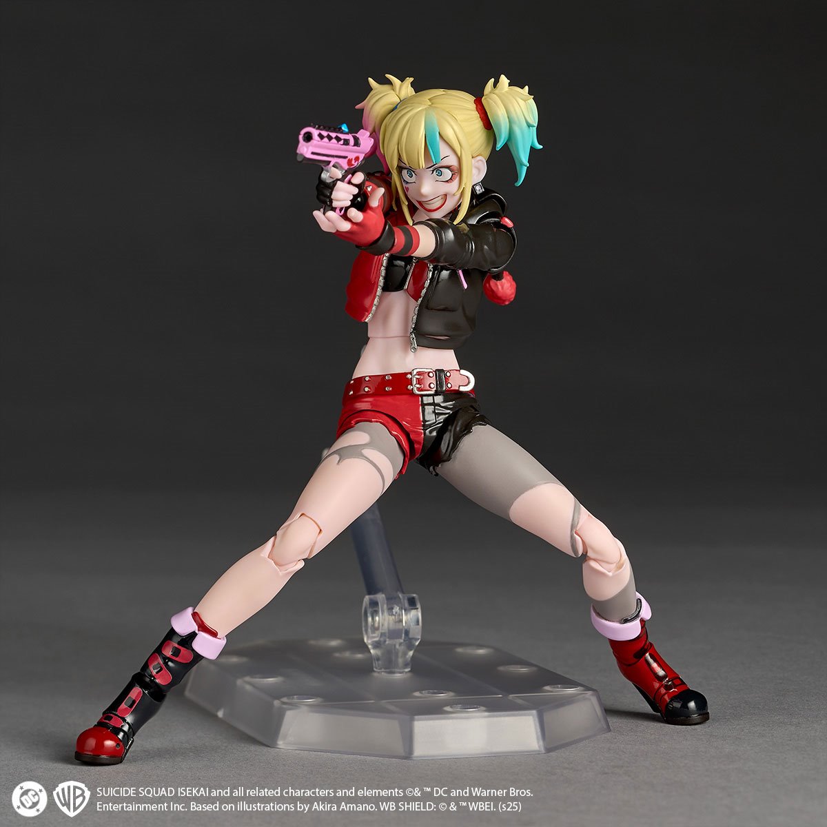 Suicide Squad Isekai Harley Quinn Revoltech Amazing Yamaguchi Action Figure