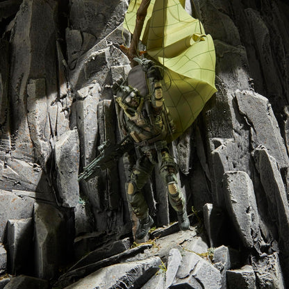 G.I. Joe Classified Series 60th Anniversary Action Pilot - Halo (High Altitude Low Opening) Jumper Action Figure with Parachute