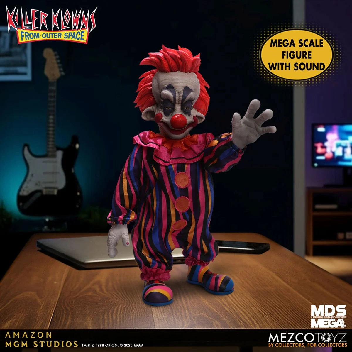 Killer Klowns From Outer Space Rudy Mezco Designer Series Mega-Scale 15-Inch Doll