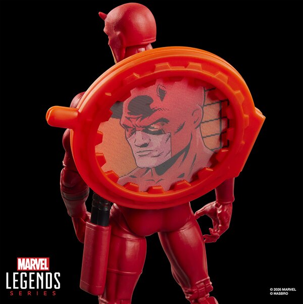 Marvel Legends Series Daredevil Retro Comics Secret Wars 6 Inch Action Figure with Shield
