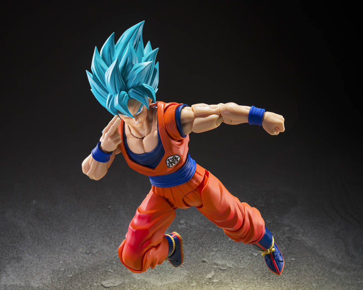 Dragon Ball Super Saiyan God Super Saiyan Son Goku Blue Power Transcending Limits S.H.Figuarts Action Figure