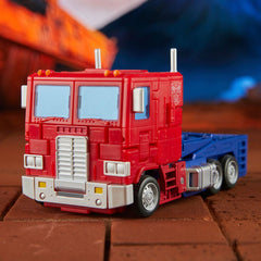 [Pre-Order] Transformers Studio Series Commander Class The Transformers: The Movie 86-31 Optimus Prime