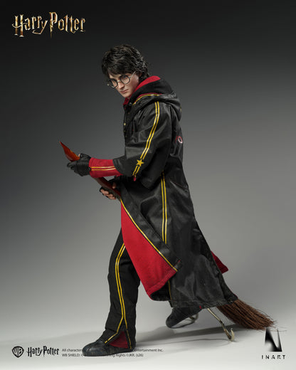 INART Harry Potter and the Deathly Hallows - Harry Potter 1/6 Collectible Figure