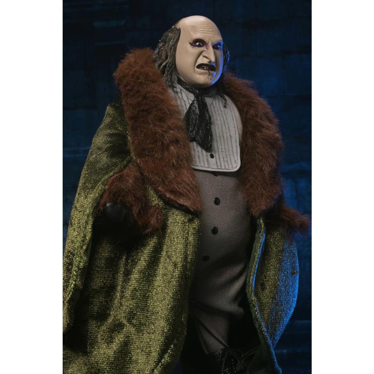 Batman Returns The Penguin 8-Inch Clothed Action Figure