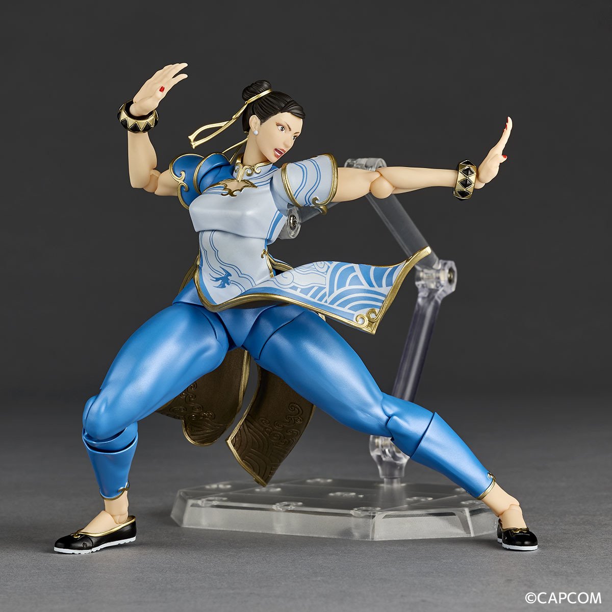 Street Fighter 6 Chun-Li Revoltech Amazing Yamaguchi Action Figure