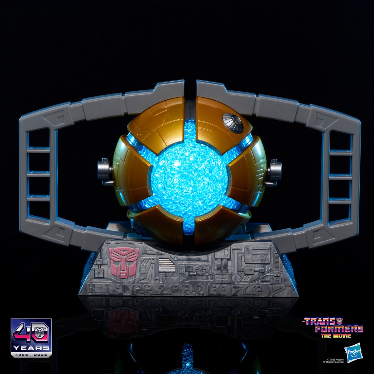 Transformers Studio Series 86 The Transformers: The Movie The Matrix of Leadership Prop Replica