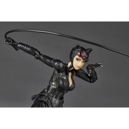 Batman: Arkham Knight Catwoman Revoltech Amazing Yamaguchi Action Figure