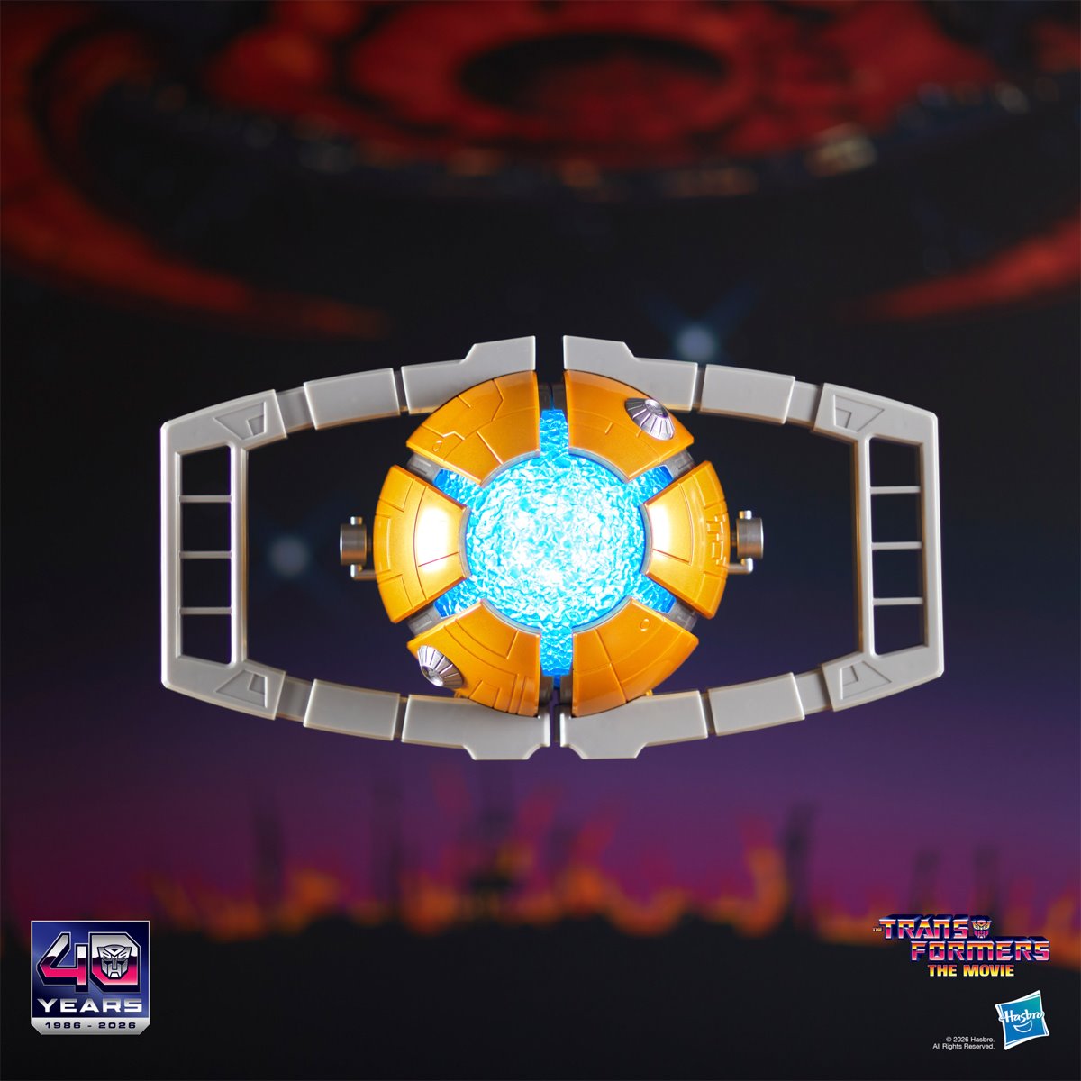 Transformers Studio Series 86 The Transformers: The Movie The Matrix of Leadership Prop Replica