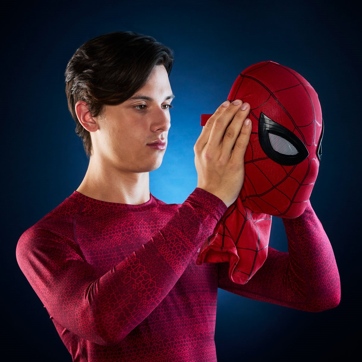 Marvel Legends Series Spider-Man: Homecoming Electronic Expressive Mask