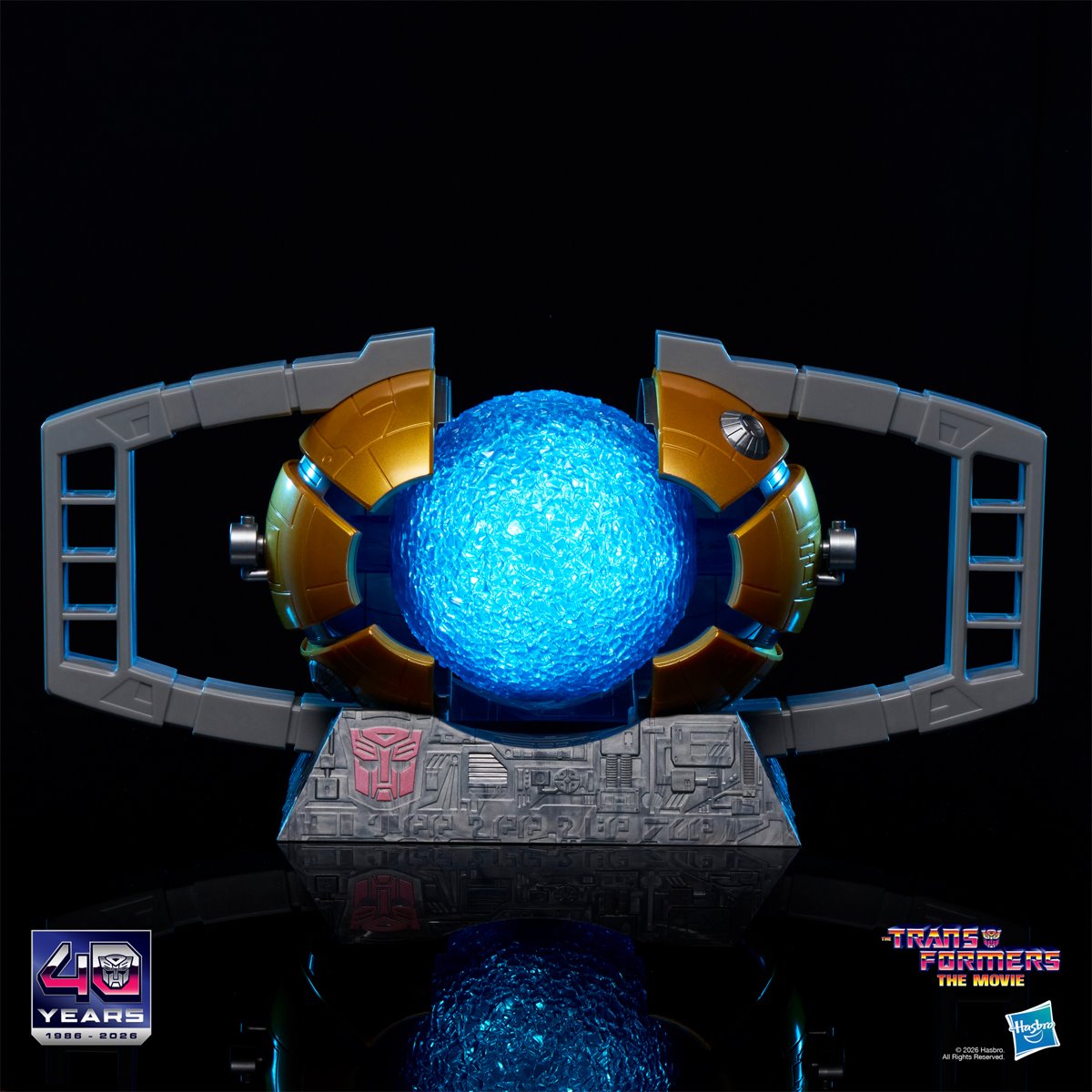 Transformers Studio Series 86 The Transformers: The Movie The Matrix of Leadership Prop Replica