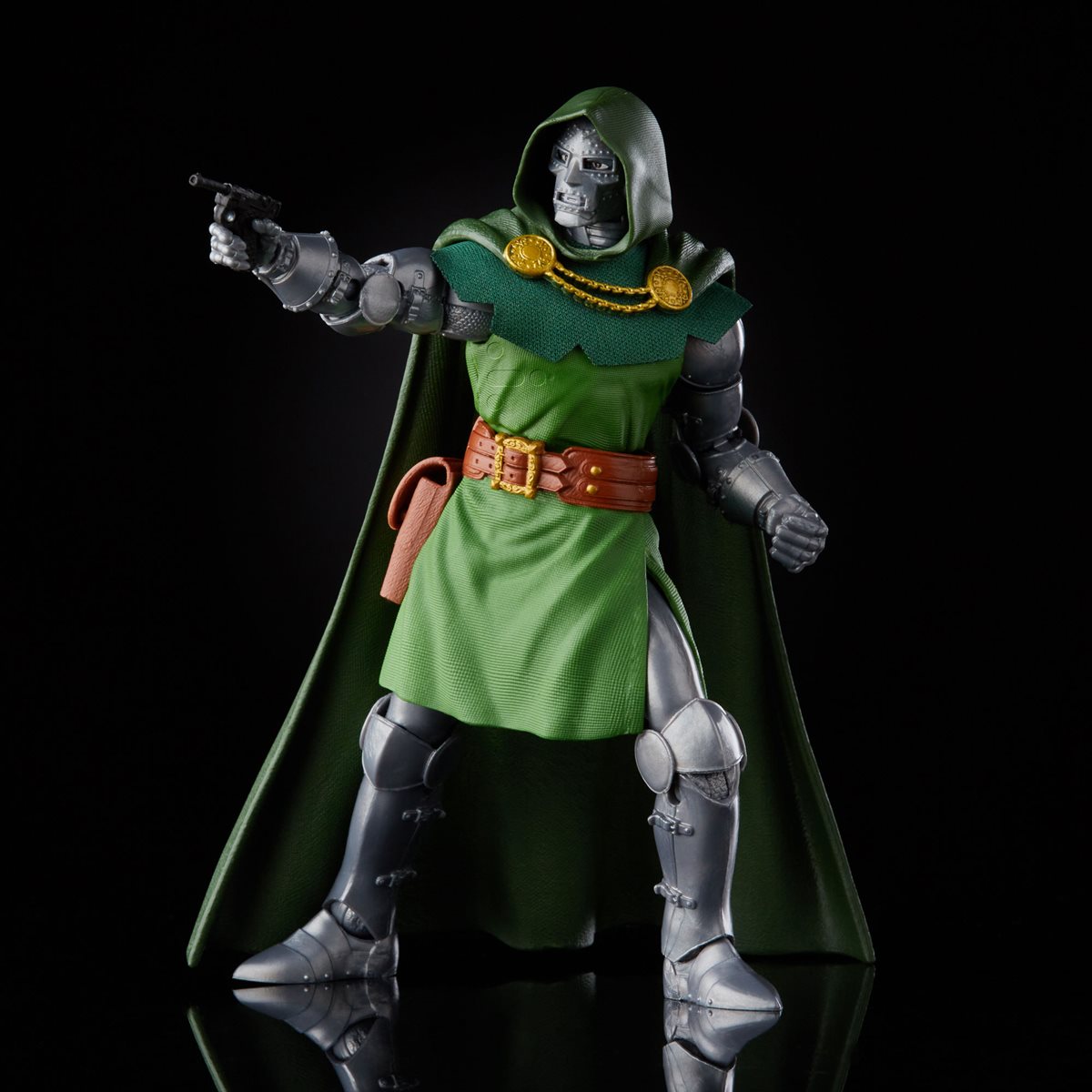 Marvel Legends Series Fantastic Four Retro Dr. Doom 6-Inch Action Figure
