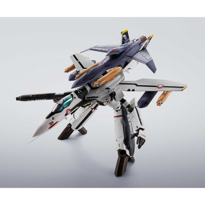 Macross VF-0S Phoenix Roy Focker Use + QF-2200D-B Ghost Hi-Metal R Action Figure