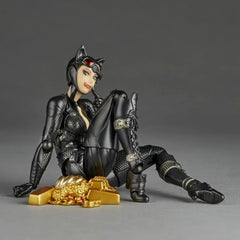 Batman: Arkham Knight Catwoman Revoltech Amazing Yamaguchi Action Figure