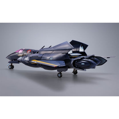 Macross 7 VF-17S Nightmare Stealth Valkyrie Gamlin Kizaki Use DX Chogokin Action Figure