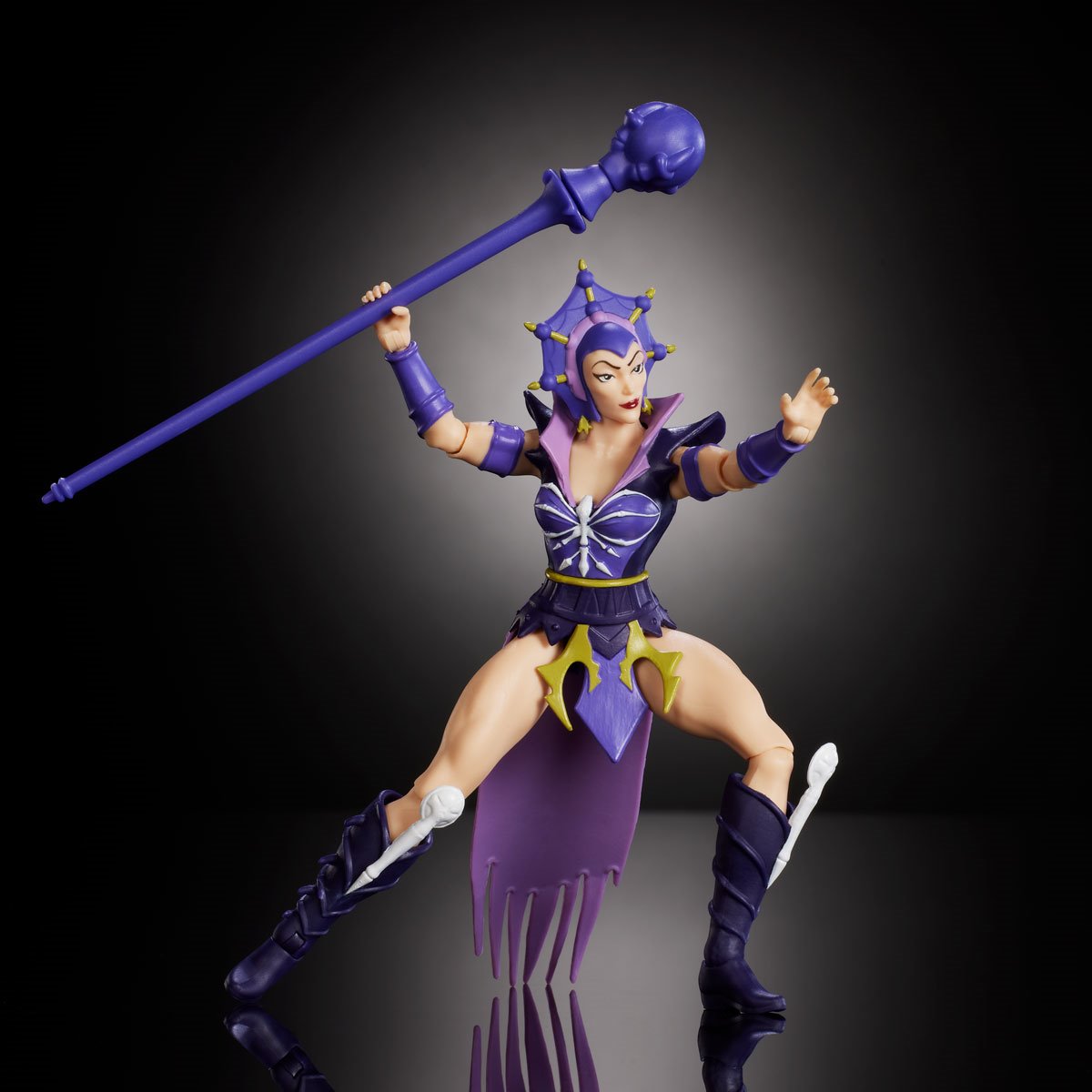 Masters of the Universe Origins Wave 28 Cartoon Collection 200X Evil-Lyn Action Figure