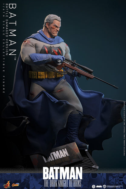 Batman: The Dark Knight Returns Batman (Battle Damaged Version) 1/6th Scale Collectible Figure