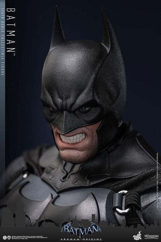 Batman: Arkham Origins Video Game Masterpiece Batman 1/6th Scale Collectible Figure