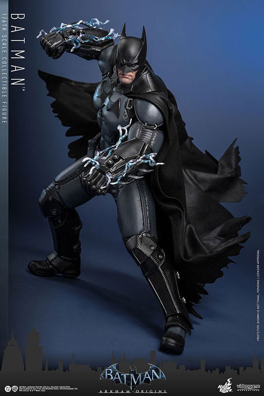 Batman: Arkham Origins Video Game Masterpiece Batman 1/6th Scale Collectible Figure
