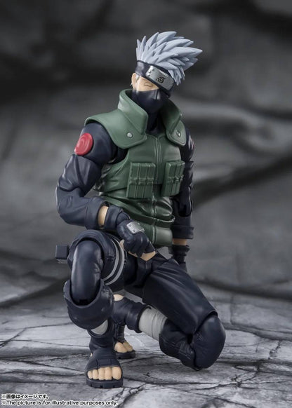 Naruto Shippuden Kakashi Hatake The Famed Sharingan Hero S.H. Figuarts Action Figure (Reissue)
