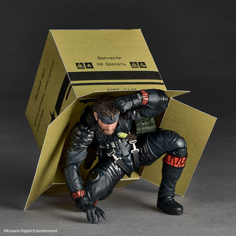 Metal Gear Solid Delta: Snake Eater Naked Snake Sneaking Suit Ver. Revoltech Amazing Yamaguchi Action Figure