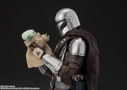 Star Wars: The Mandalorian & Grogu S.H.Figuarts Action Figure 2-Pack