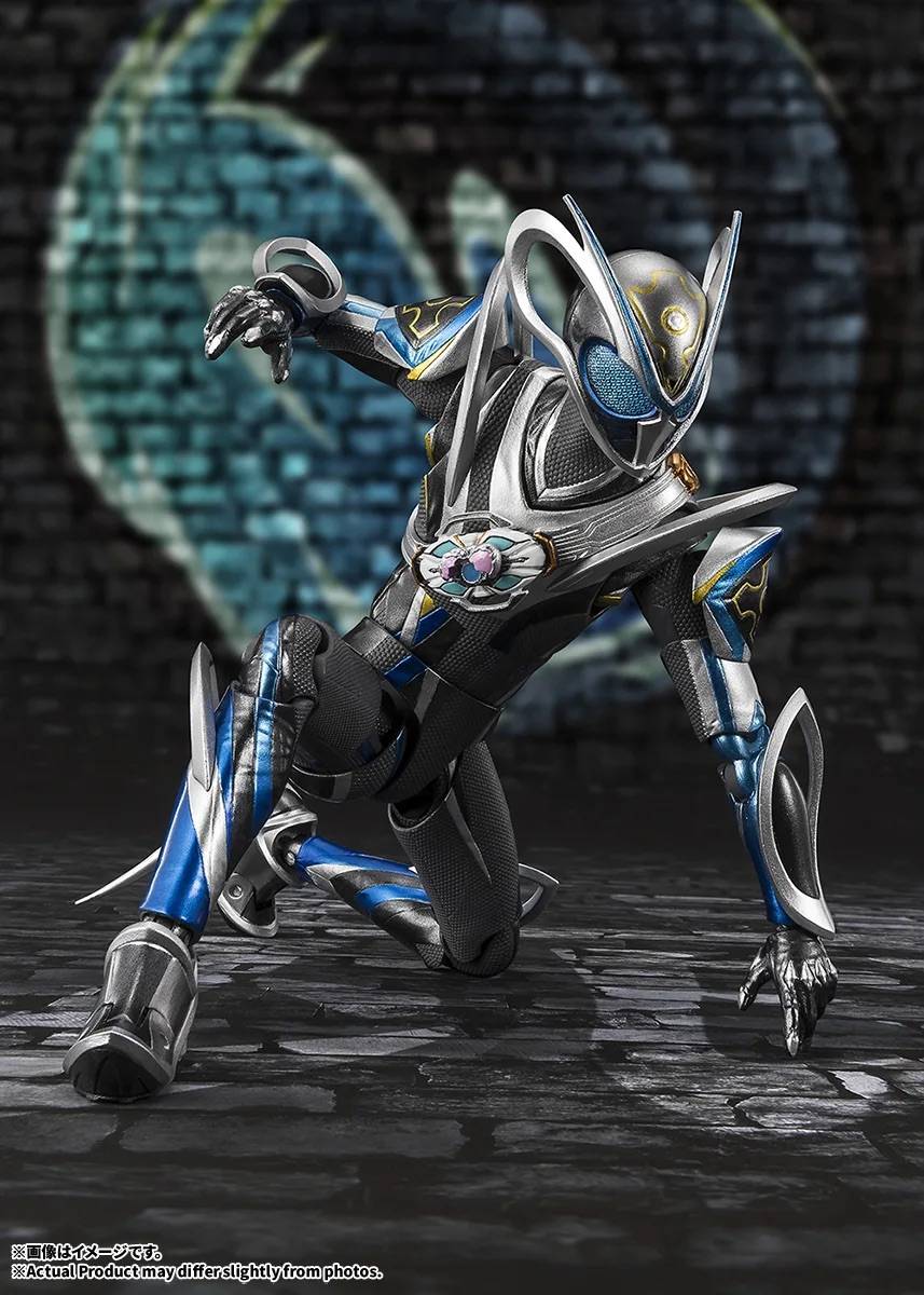 Kamen Rider My-Th S.H. Figuarts Action Figure