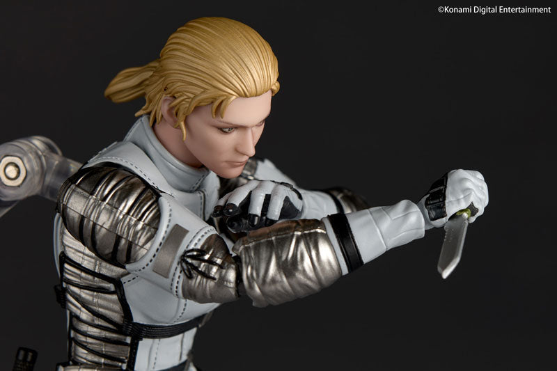 Metal Gear Solid Delta: Snake Eater The Boss Revoltech Amazing Yamaguchi Action Figure