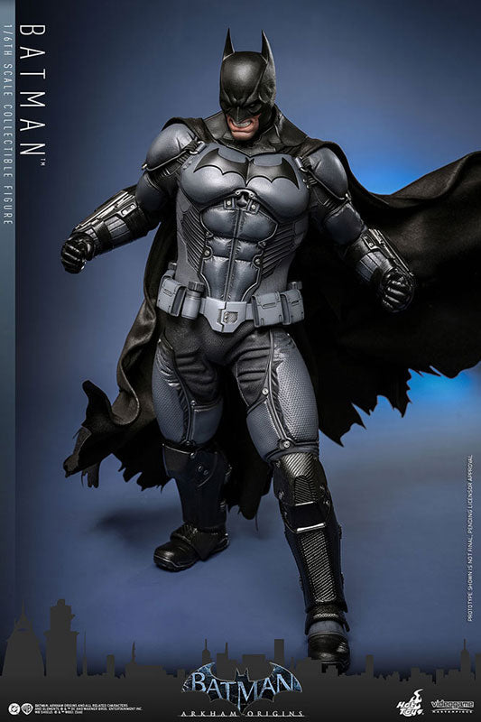 Batman: Arkham Origins Video Game Masterpiece Batman 1/6th Scale Collectible Figure