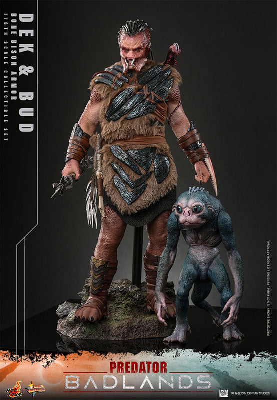 Predator: Badlands Dek (Bone Bison Armor) & Bud Collectible Figure