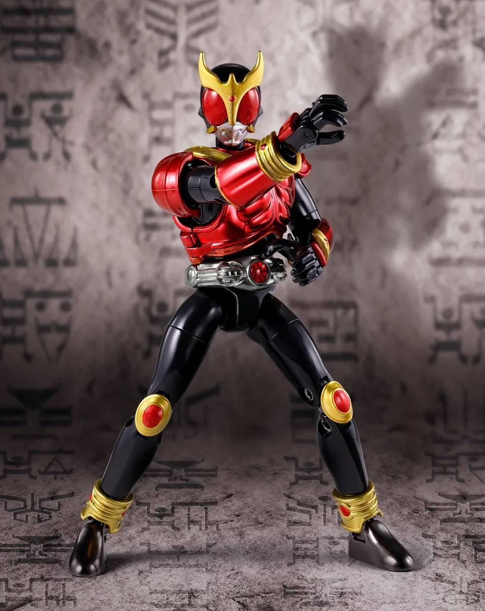 Kamen Rider Kuuga Mighty Form DX Chogokin Action Figure
