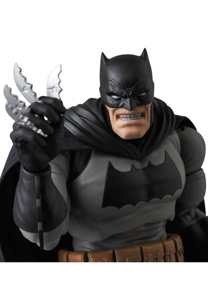 Batman (The Dark Knight Returns) MAFEX No.106 Action Figure (Reissue)