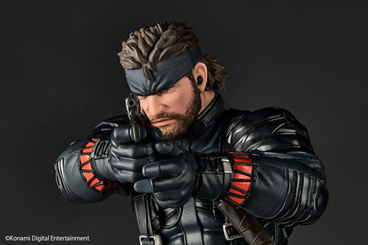 Metal Gear Solid Delta: Snake Eater Naked Snake Sneaking Suit Ver. Revoltech Amazing Yamaguchi Action Figure