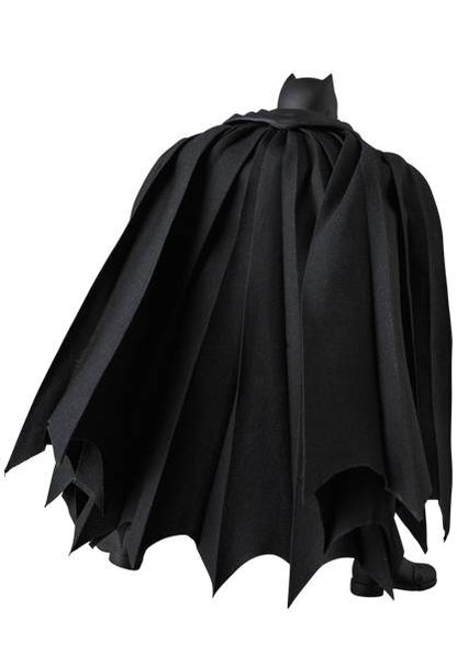 Batman (The Dark Knight Returns) MAFEX No.106 Action Figure (Reissue)