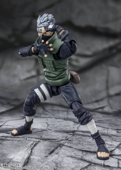 Naruto Shippuden Kakashi Hatake The Famed Sharingan Hero S.H. Figuarts Action Figure (Reissue)