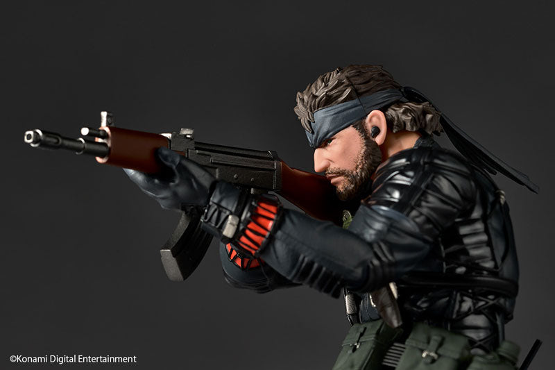 Metal Gear Solid Delta: Snake Eater Naked Snake Sneaking Suit Ver. Revoltech Amazing Yamaguchi Action Figure