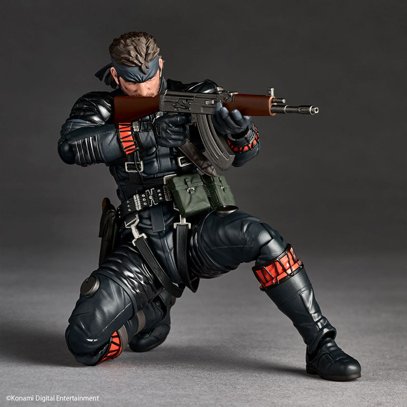 Metal Gear Solid Delta: Snake Eater Naked Snake Sneaking Suit Ver. Revoltech Amazing Yamaguchi Action Figure