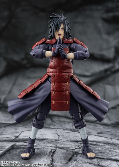 Naruto Shippuden Madara Uchiha The Legend of the Solitary Lord Who Dwells in Deep Darkness S.H.Figuarts Action Figure