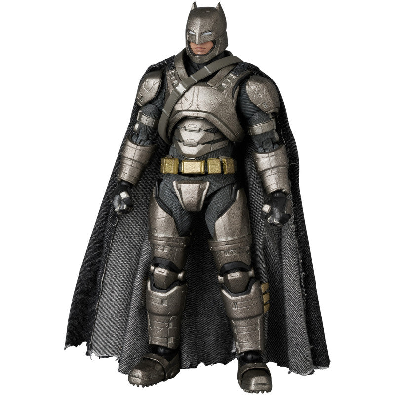 Batman v Superman Dawn of Justice Armored Batman MAFEX No.313 Action Figure