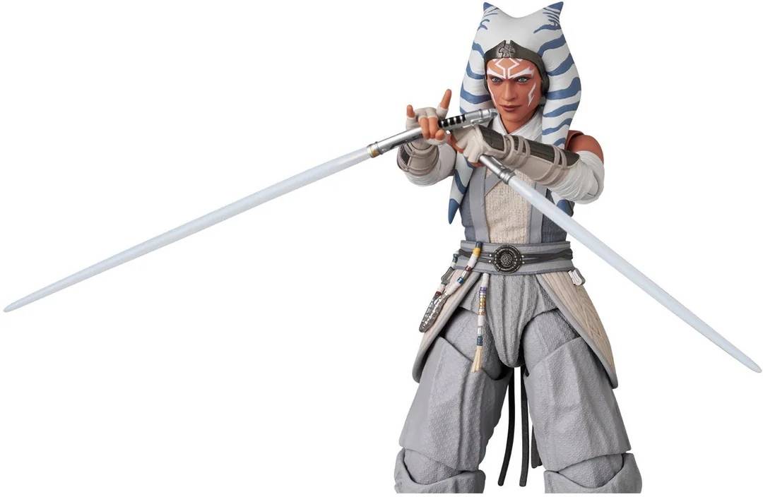 Star Wars Ahsoka Tano (White Costume Ver.) MAFEX No.315 Action Figure