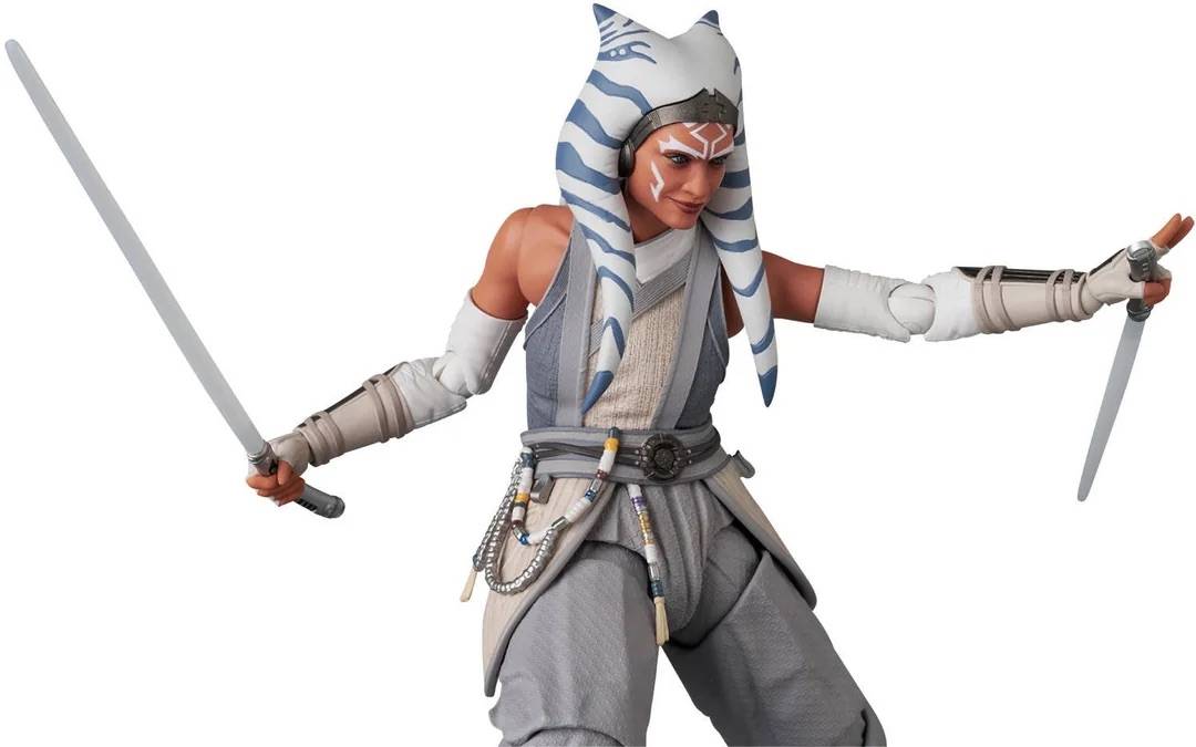 Star Wars Ahsoka Tano (White Costume Ver.) MAFEX No.315 Action Figure